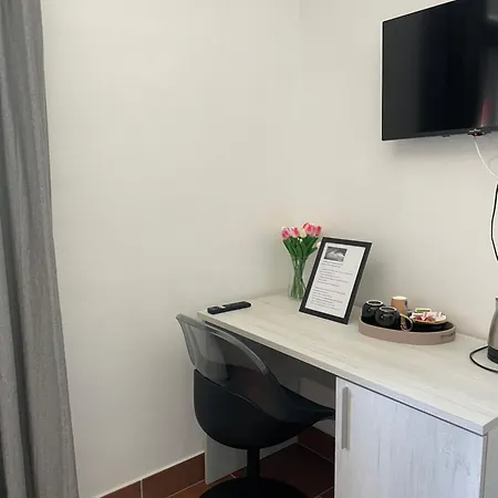 Oda ve Kahvaltı Bent'e Mari